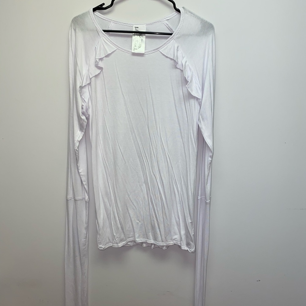🦢Custom🦢Extra long sleeved shirt w/ruffle detail